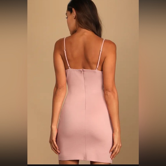 NWT Lulu’s Bodycon Drinks on Me Dress - Picture 5 of 10